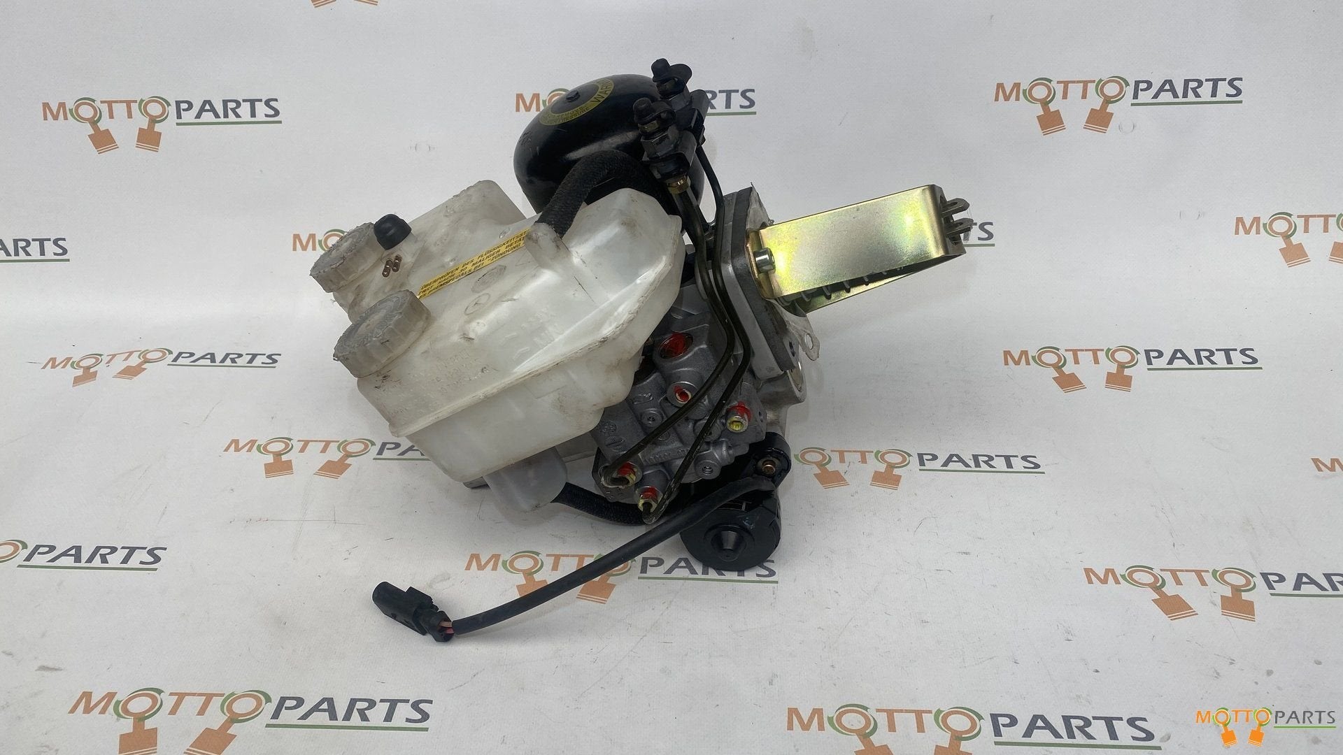 Mercedes-Benz W140 S Klasse Rembekrachtiger A1404300330, Gebruikt, -, Ophalen of Verzenden, -