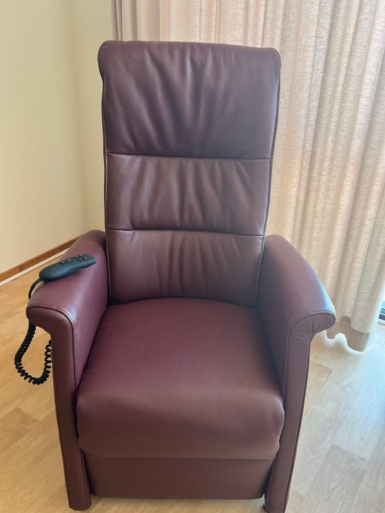 Leren Relaxfauteuil Torino Large - Elektrisch Verstelbaar, Ophalen, Zo goed als nieuw, Leer, 75 tot 100 cm