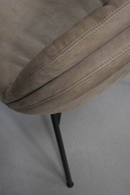2 x luxe eetkamerstoel CURTIS Jess design echt leer Stone, Huis en Inrichting, Ophalen, Twee, Bruin, Zo goed als nieuw