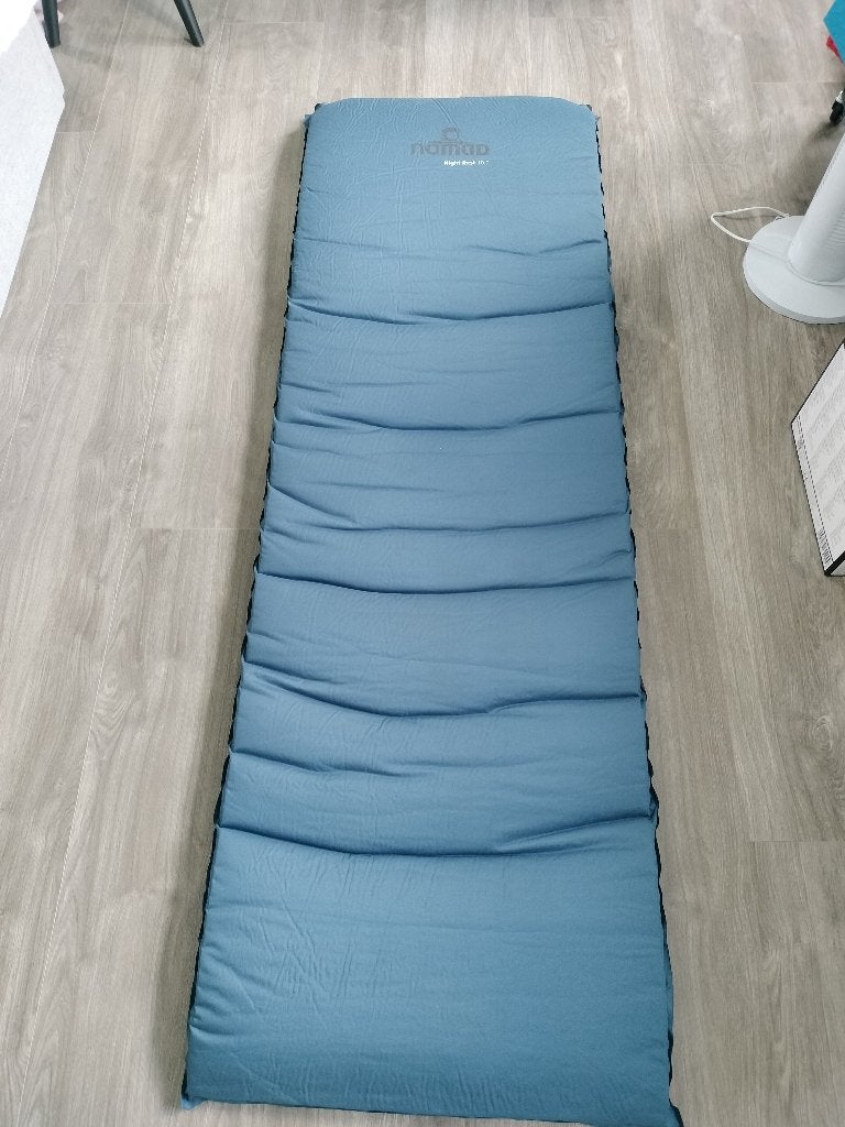 NOMAD Night Rest 10.0 Slaapmat – Zelfopblazend, Ophalen of Verzenden, Zo goed als nieuw, 1-persoons