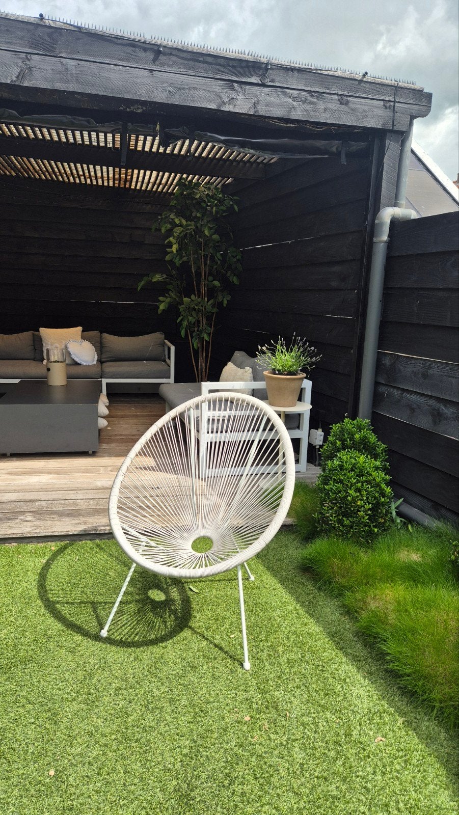 Witte bistro stoel., Tuin en Terras, Tuinstoelen, Ophalen, Zo goed als nieuw, Kunststof, Stapelbaar