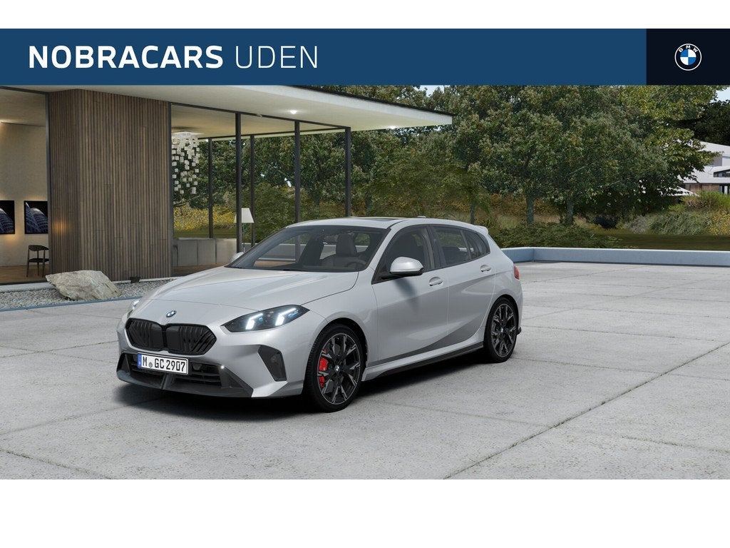 BMW 1 Serie 120 M Sport Automaat / Panoramadak / Sportstoele