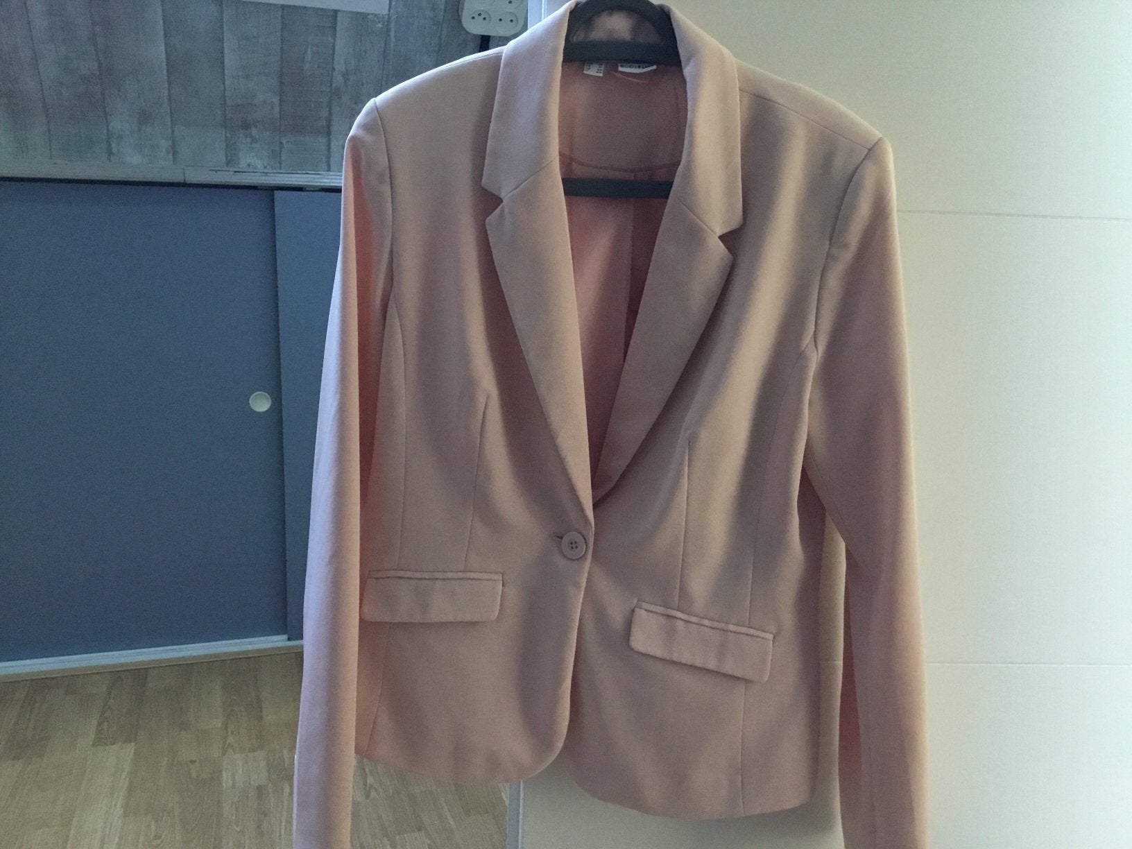 Mooi rose blazerjasje gevoerd, Ophalen of Verzenden, Zo goed als nieuw, Maat 38/40 (M), Roze