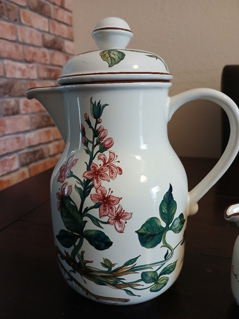 Villeroy & Boch Botanica Koffiekan en Melkkan, Ophalen of Verzenden, Zo goed als nieuw, Overige stijlen, Porselein