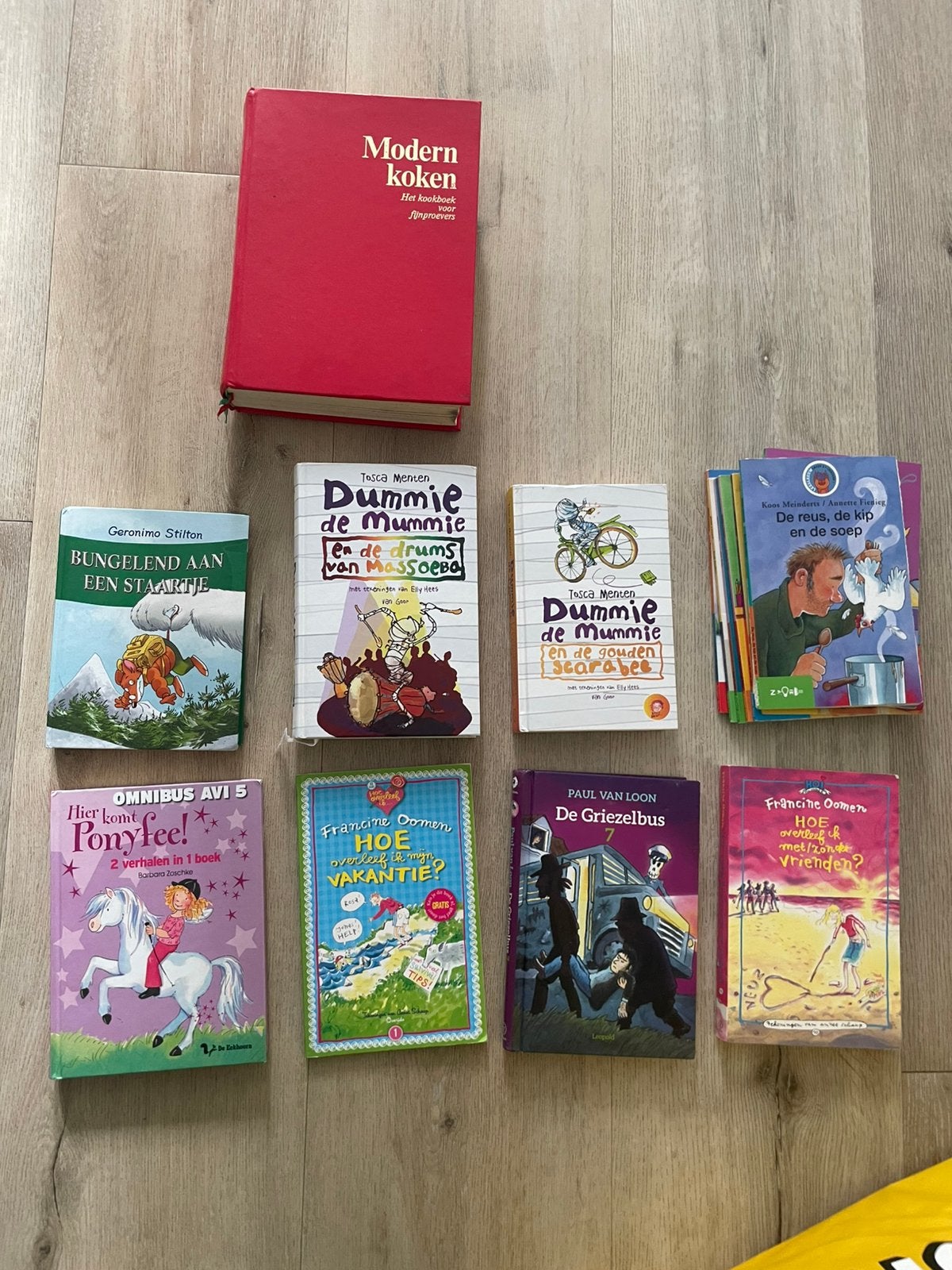 Diverse boeken gratis op te halen, Boeken, Ophalen, Zo goed als nieuw