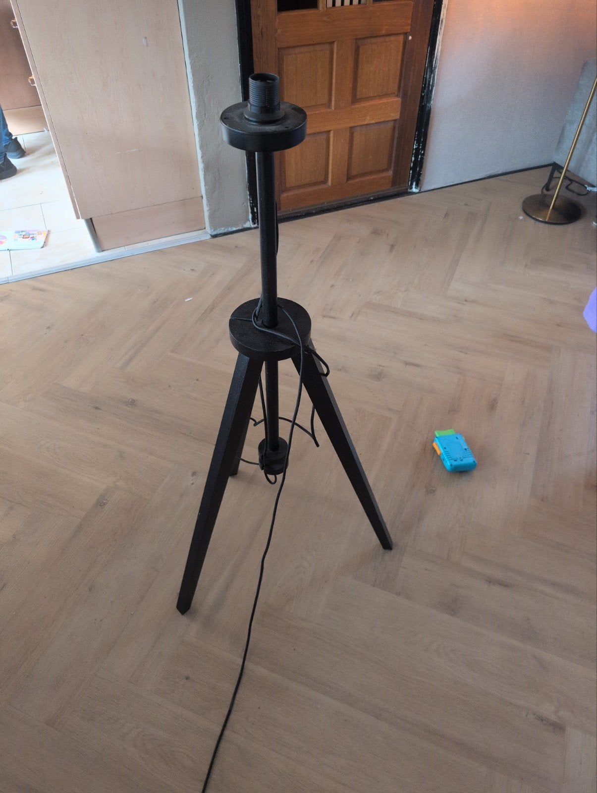Lampen standaard, Ophalen