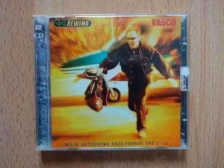 2 CD 's Vasco - Rewind 724352041527 yellow cover Pop Rock, Boxset, Ophalen of Verzenden, Zo goed als nieuw, Poprock