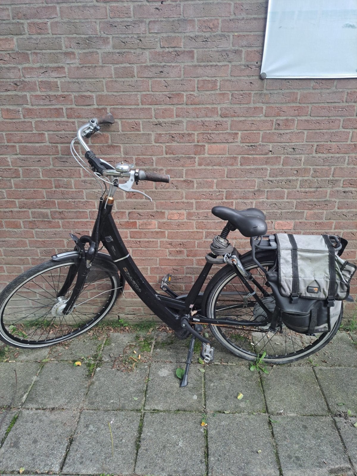Sparta fiets met lekke band en vast slot, Fietsen en Brommers, Ophalen of Verzenden, Gebruikt, Sparta, Versnellingen