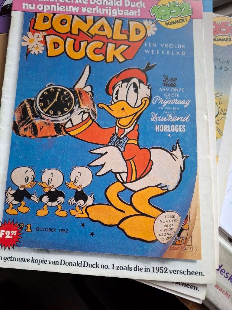 Donald Duck diversen - Oude en nieuwe uitgaven, Meerdere stripboeken, Ophalen of Verzenden, Gelezen, Walt Disney