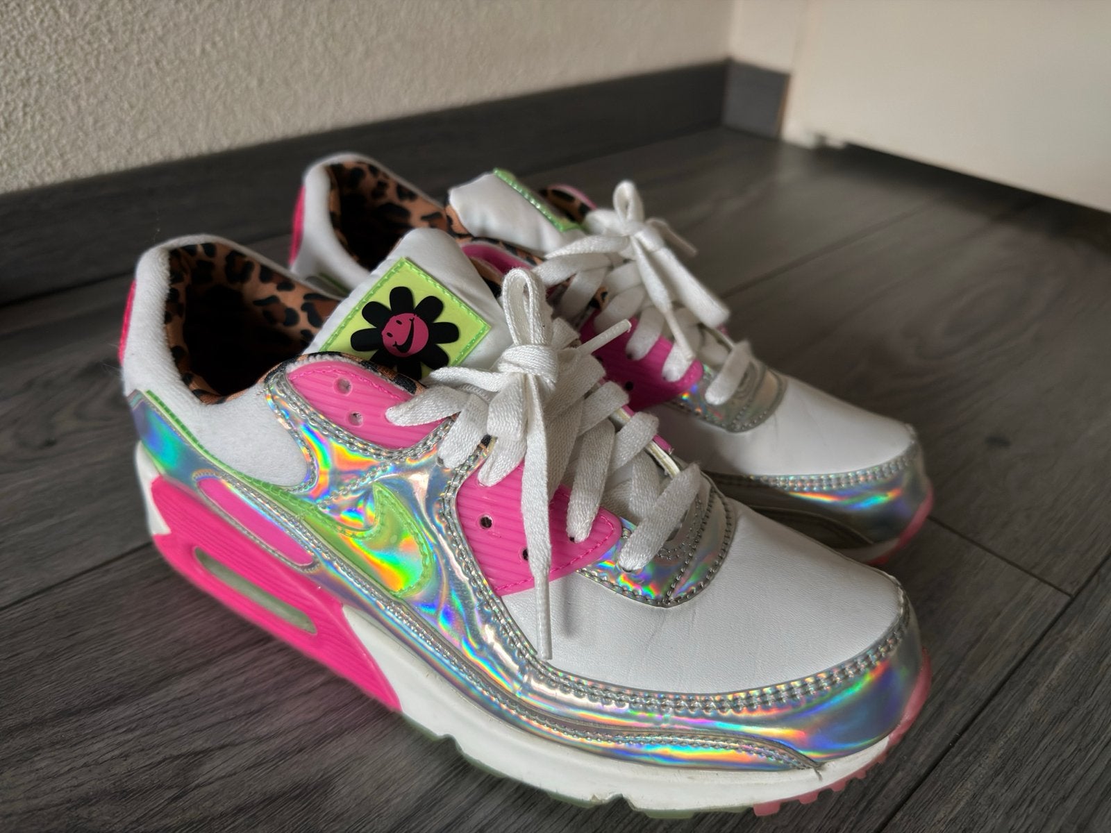 Nike Air Max 90 LX Daisy Leopard Iridescent Dames Maat 41, Ophalen of Verzenden, Zo goed als nieuw, Overige kleuren, Sneakers of Gympen