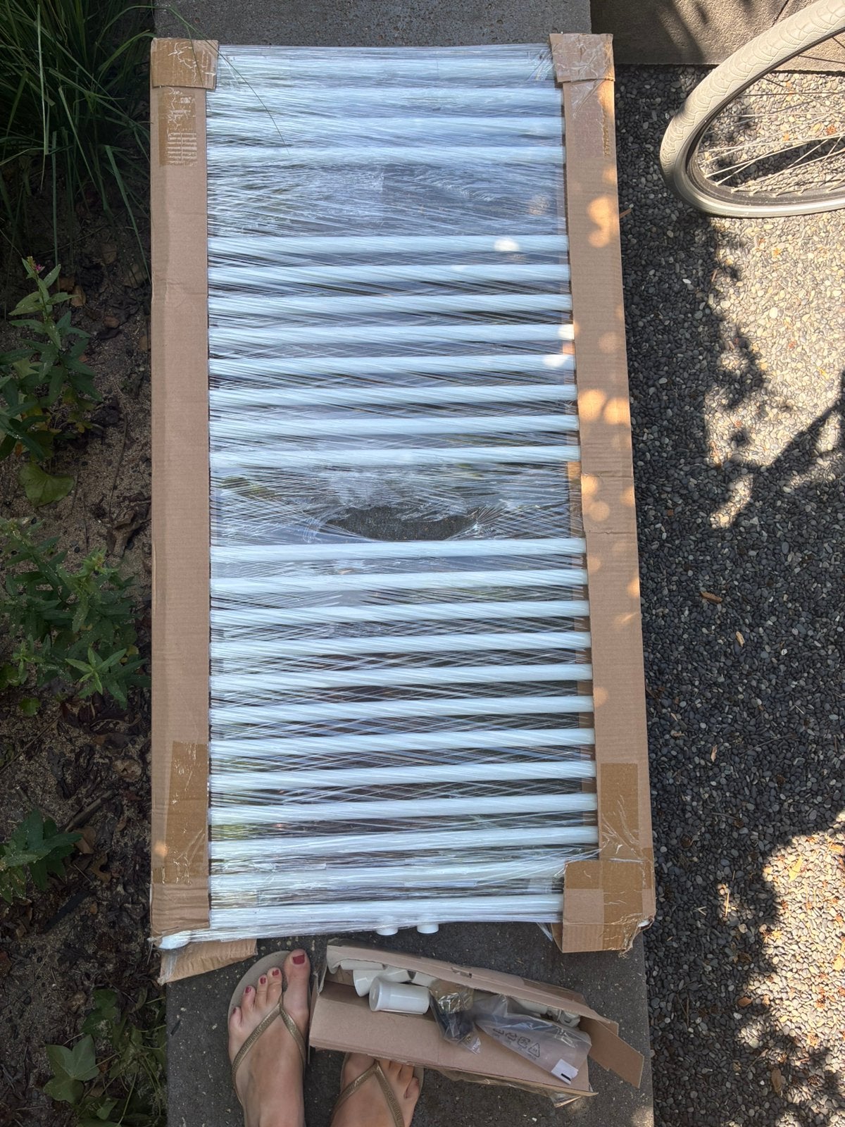 Nieuw in doos: Instamat Nera handdoekradiator 1130x600, Radiator, Minder dan 60 cm, Ophalen of Verzenden, Zo goed als nieuw