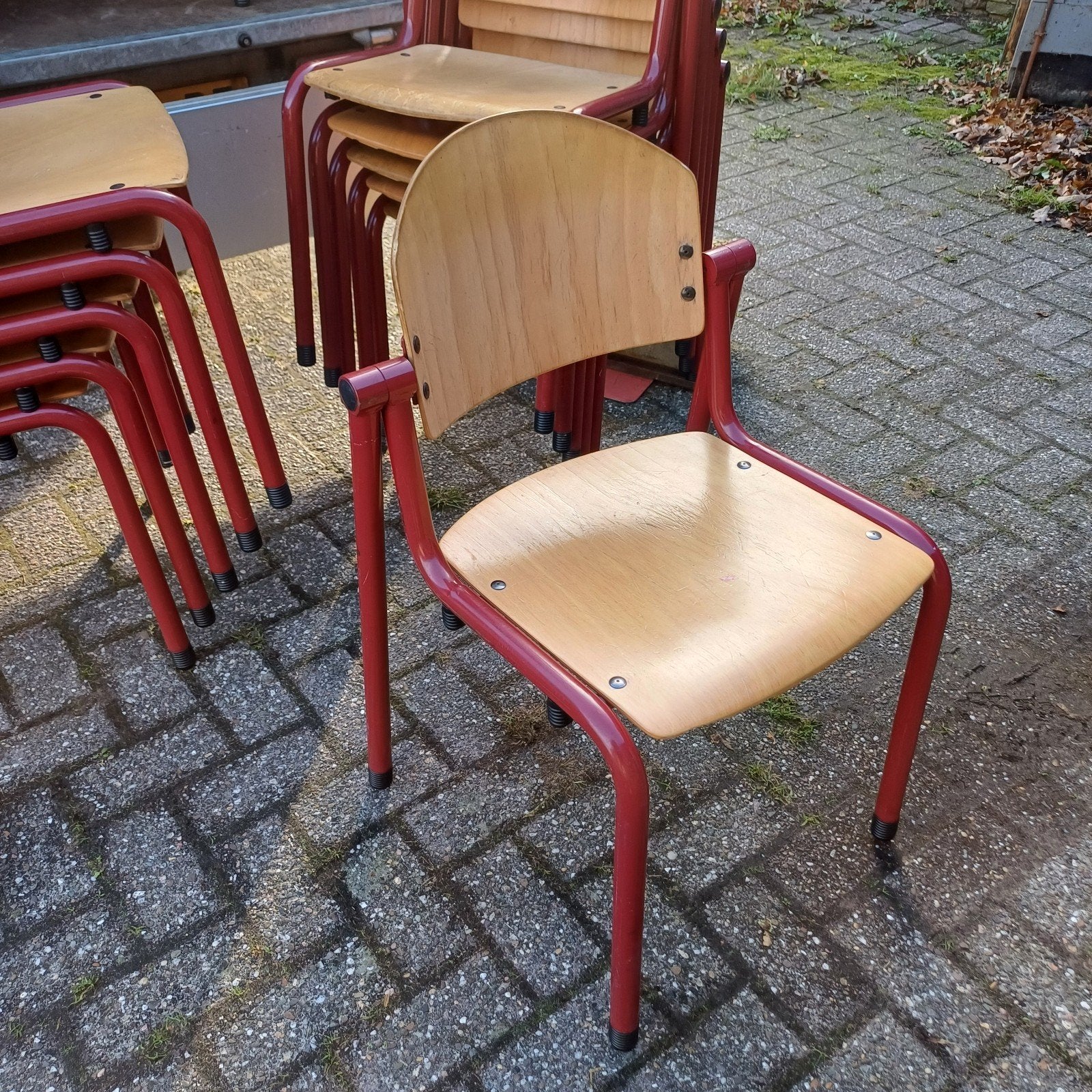 90 x stapelstoelen kantine stapelbare partij stoelen, Huis en Inrichting, Stoelen, Ophalen