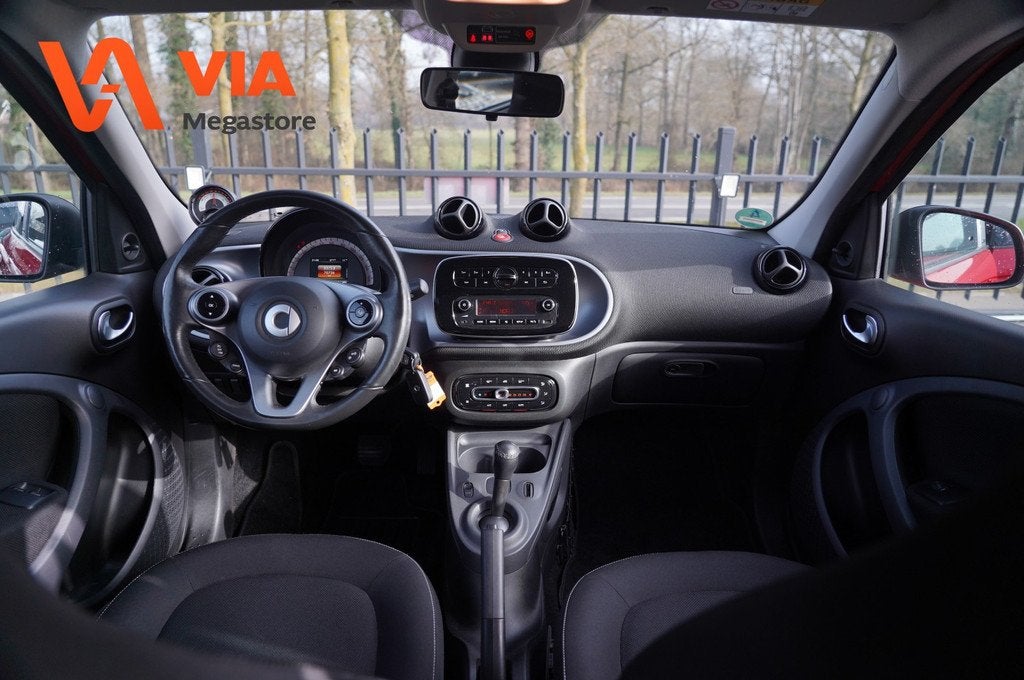 Smart Forfour EQ Comfort PLUS | Camera | Airco | Lichtmetaal, Auto's, Smart, Automaat, Achterwielaandrijving, Gebruikt, ForFour