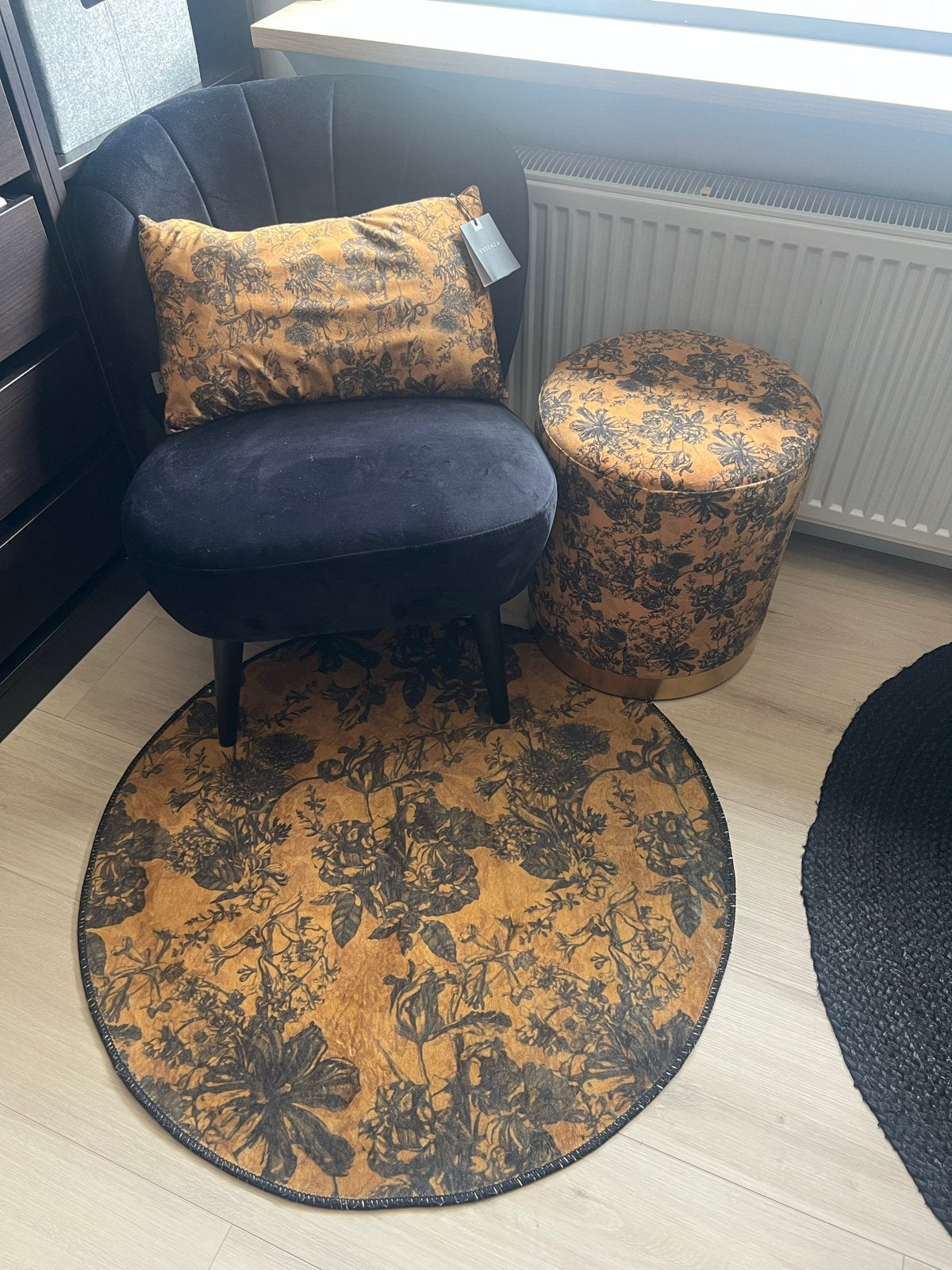 Essenza Vivienne Ochre Vloerkleed, Kussen & Poef, Minder dan 50 cm, Geel, Rond, 200 cm of meer