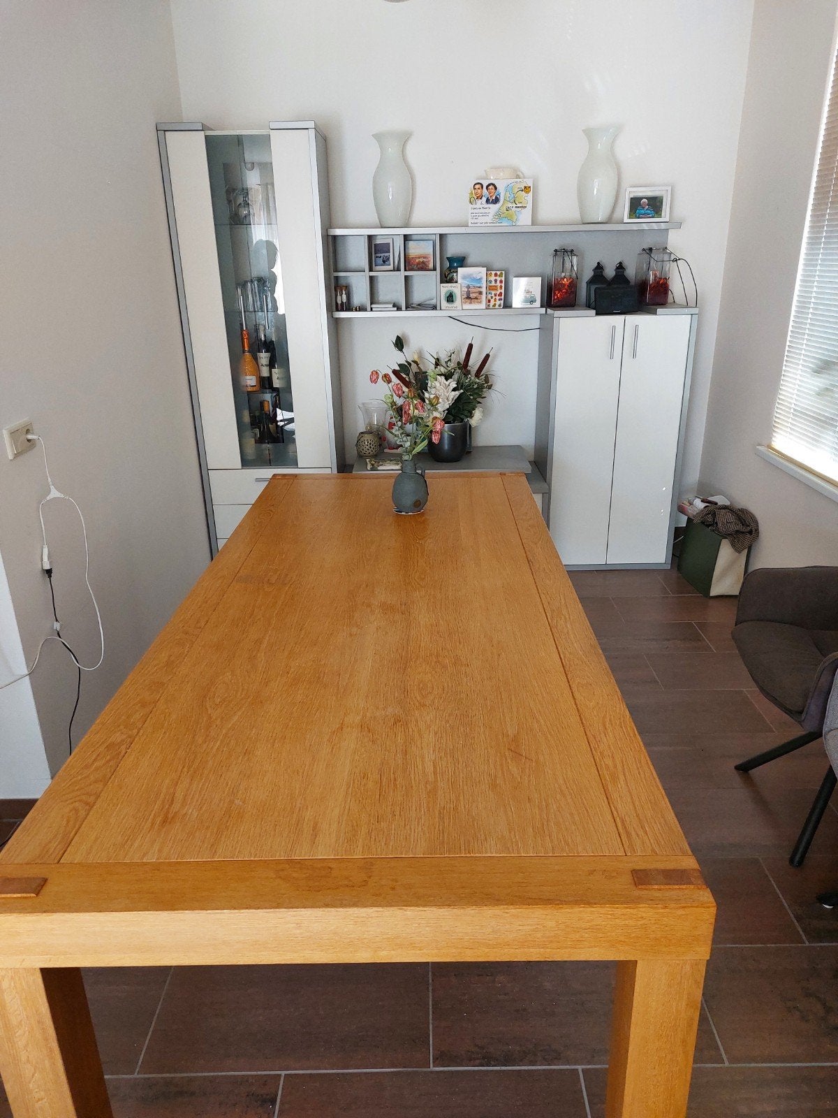 massief houten tafel  licht eiken  220x95 incl. 6 stoelen, Ophalen, Gebruikt, Landelijk, 4 tot 6 stoelen