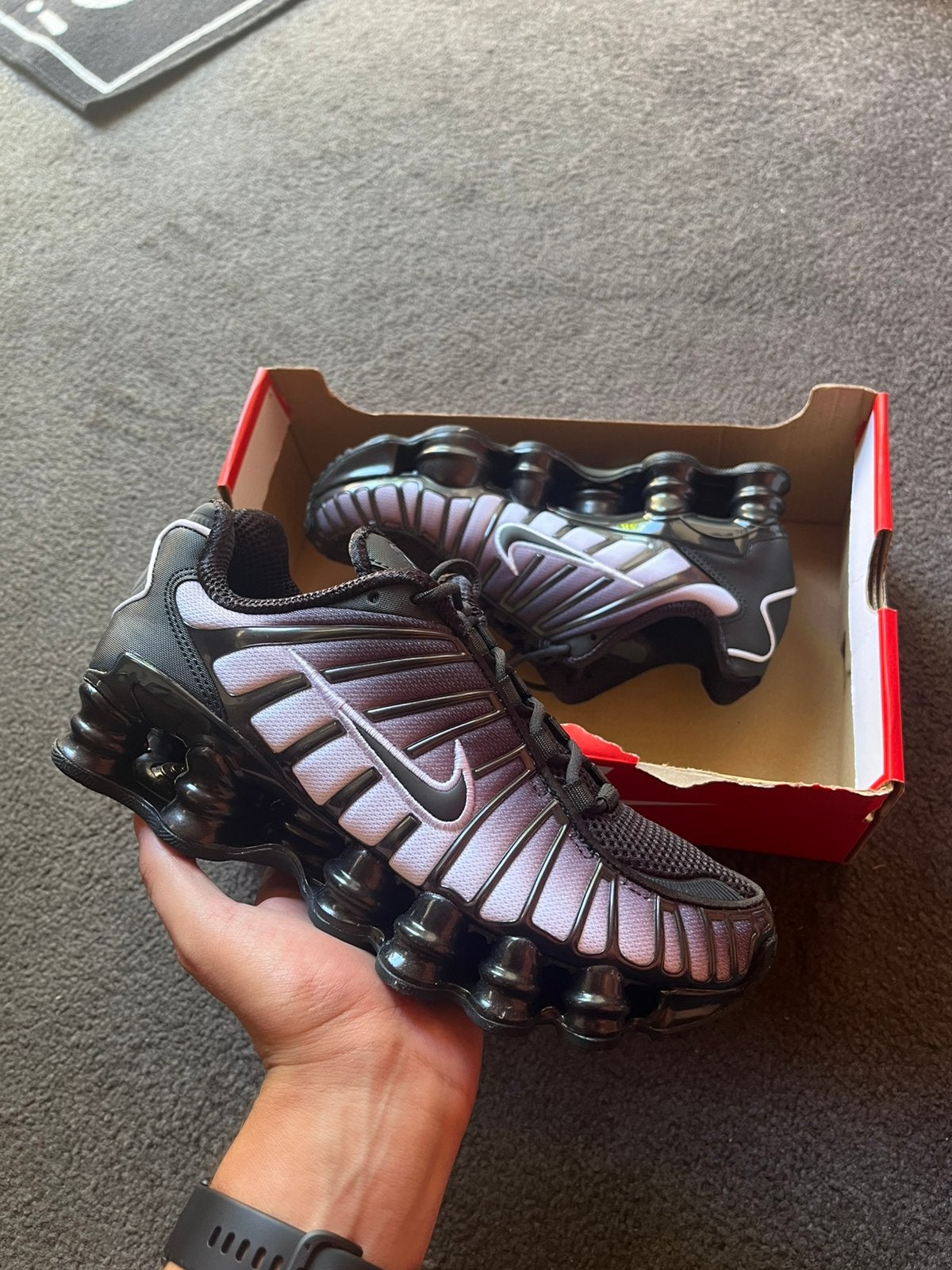 Nike Shox TL Fade Zwart Wit - Maat 38, 38.5 en 40, Zwart, Nieuw, M, Ophalen of Verzenden