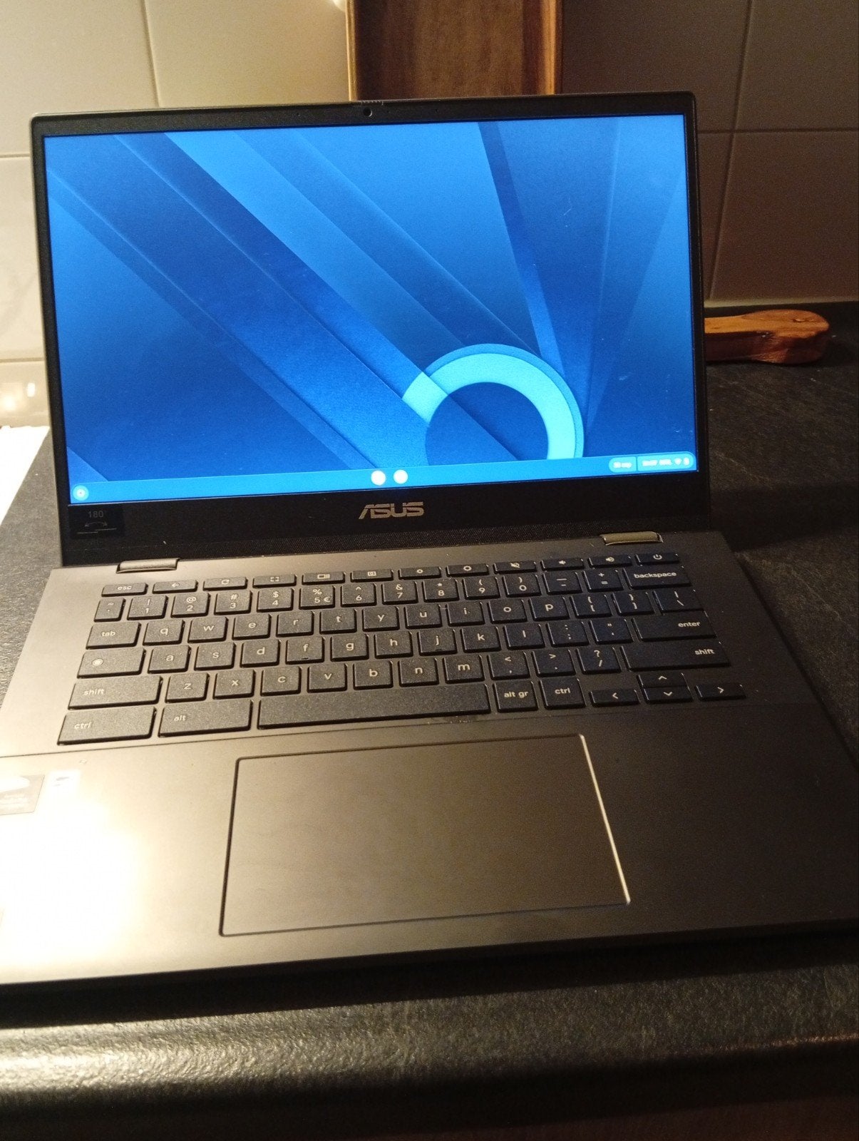 ASUS Chromebook - Zo goed als nieuw, Computers en Software, 14 inch, 4 GB of minder, Qwerty, ASUS