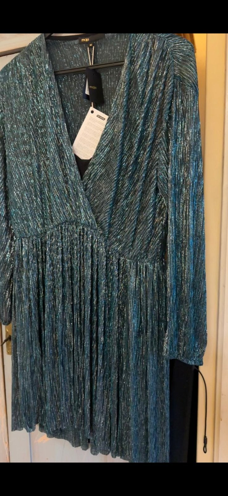 Maje jurk nieuw 42, Kleding | Dames, Ophalen of Verzenden, Nieuw, Maat 42/44 (L), Zwart