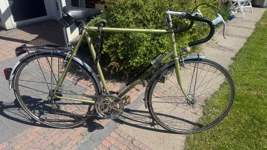Fiets Motobecane Club van jaren ‘70., Fietsen en Brommers, Fietsen | Oldtimers, Ophalen, Jaren '60 of nieuwer, Velgrem, Motobecane Club