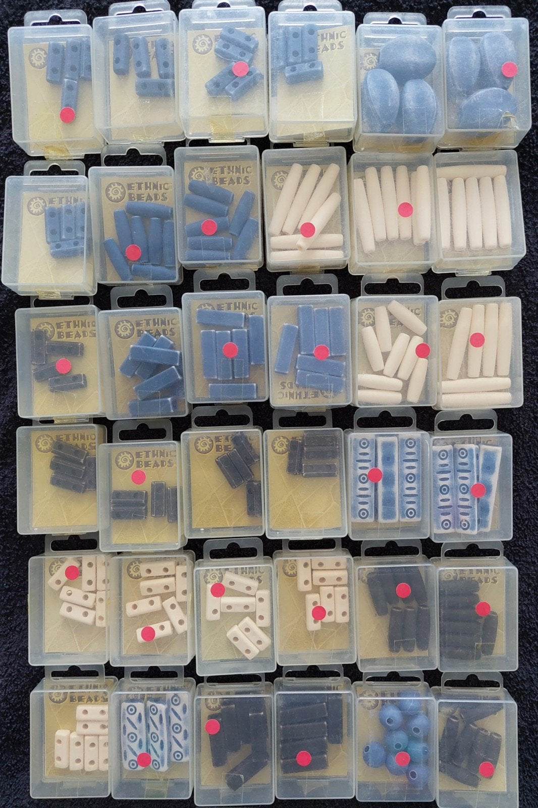 36 doosjes Pronty Ethnic beads kralen., Hobby en Vrije tijd, Kralen en Sieraden maken, Ophalen of Verzenden, Nieuw, Kraal