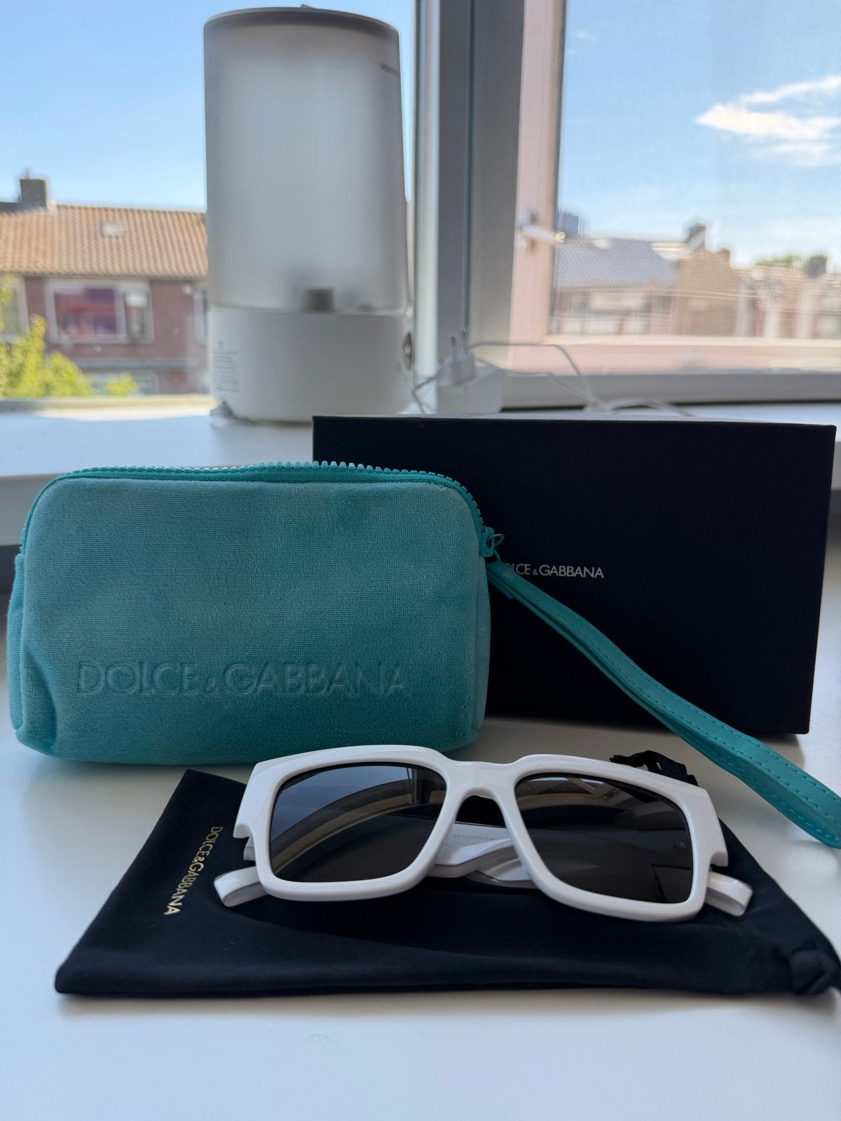 Dolce & Gabbana Zonnebril Wit - Zo goed als nieuw, Ophalen of Verzenden, Zo goed als nieuw, Wit, Zonnebril