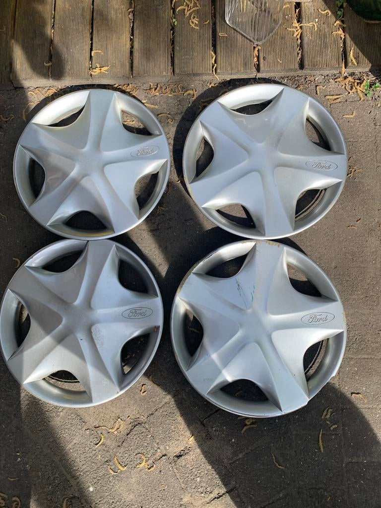 Set van 4 Ford wieldoppen - XS51-1130-AA, Ophalen of Verzenden, Zo goed als nieuw