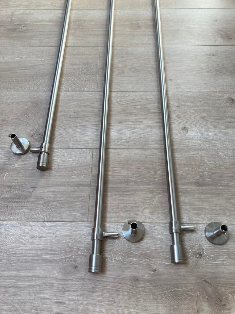 2 stuks gordijnroedes voor €15,-, Ophalen, Gebruikt, 200 cm of meer, Minder dan 100 cm