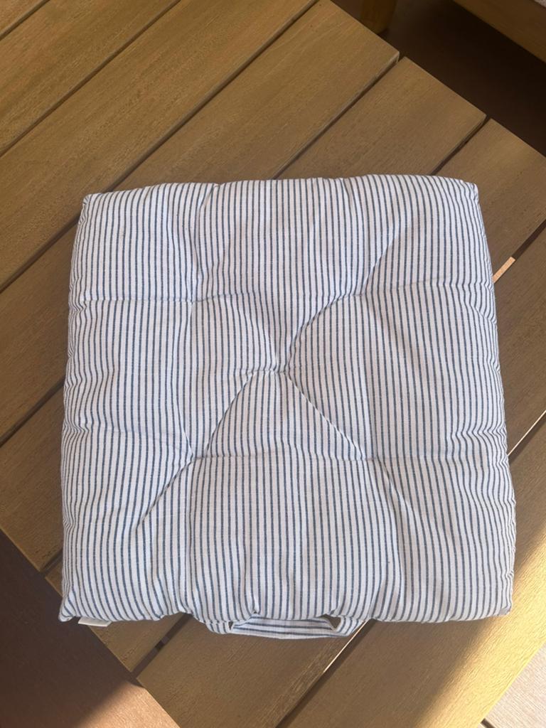 Stoelkussens 40x40 totaal 8 stuks blauw wit gestreept, Huis en Inrichting, Woonaccessoires | Kussens, Ophalen of Verzenden, Zo goed als nieuw