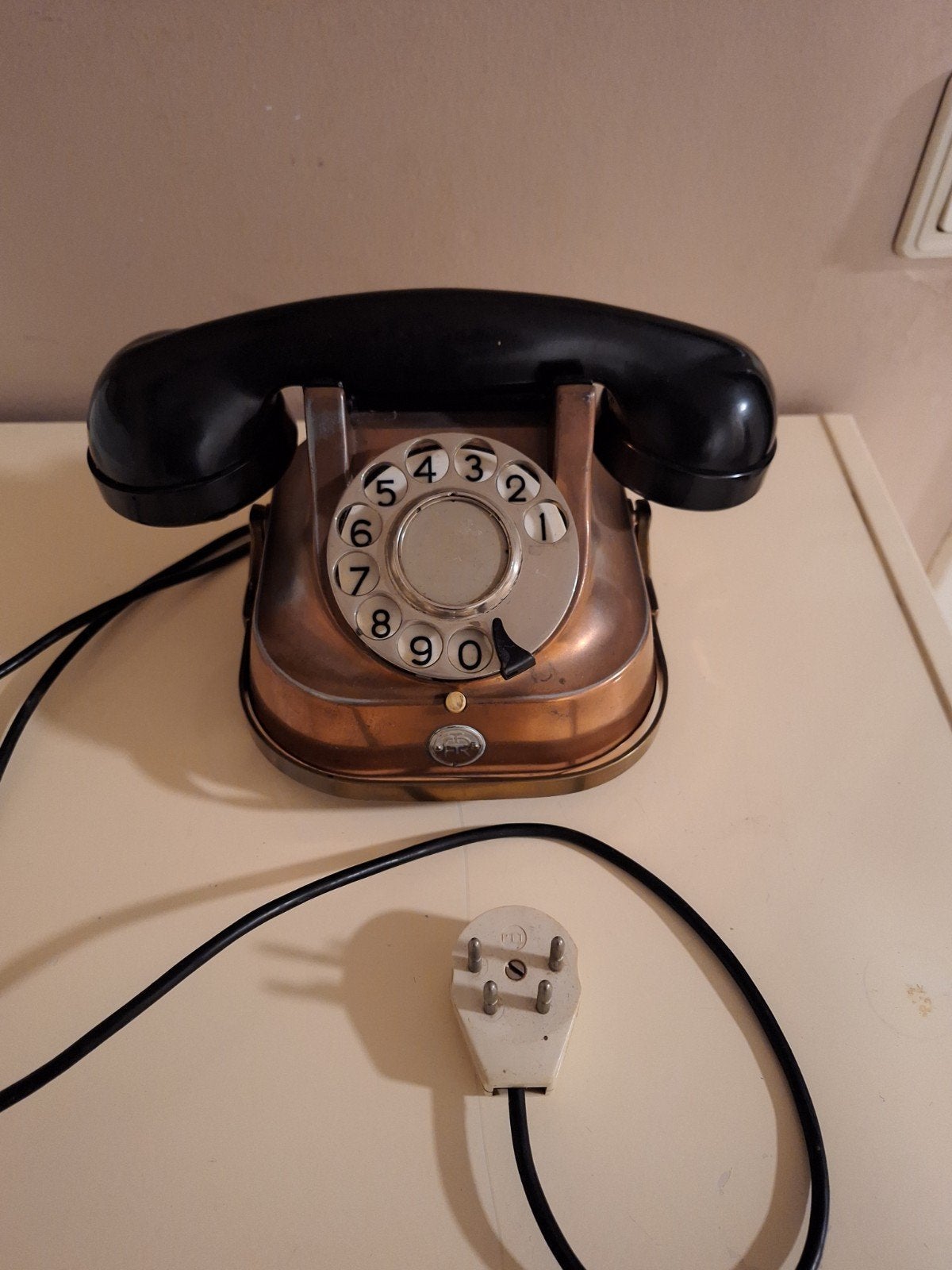 vintage Belgische RTT 56A/B draaischijftelefoon, Ophalen