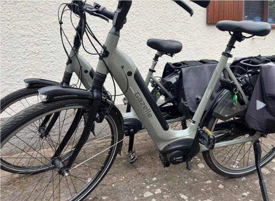 Setje 2 stuks gazelle grenoble c8 topstaat, Fietsen en Brommers, Elektrische fietsen, Zo goed als nieuw, Gazelle, 47 tot 51 cm
