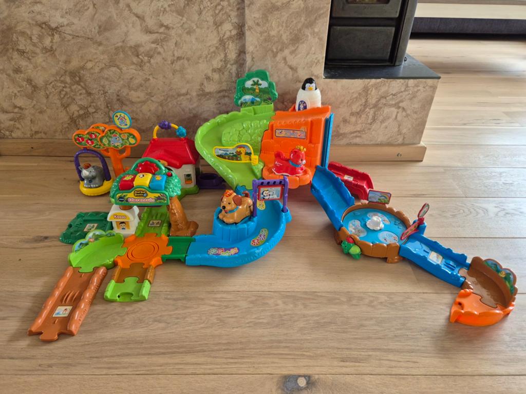 VTech Zoef Zoef Dieren Dierentuin en Hondenhok Speelset, Ophalen, Zo goed als nieuw