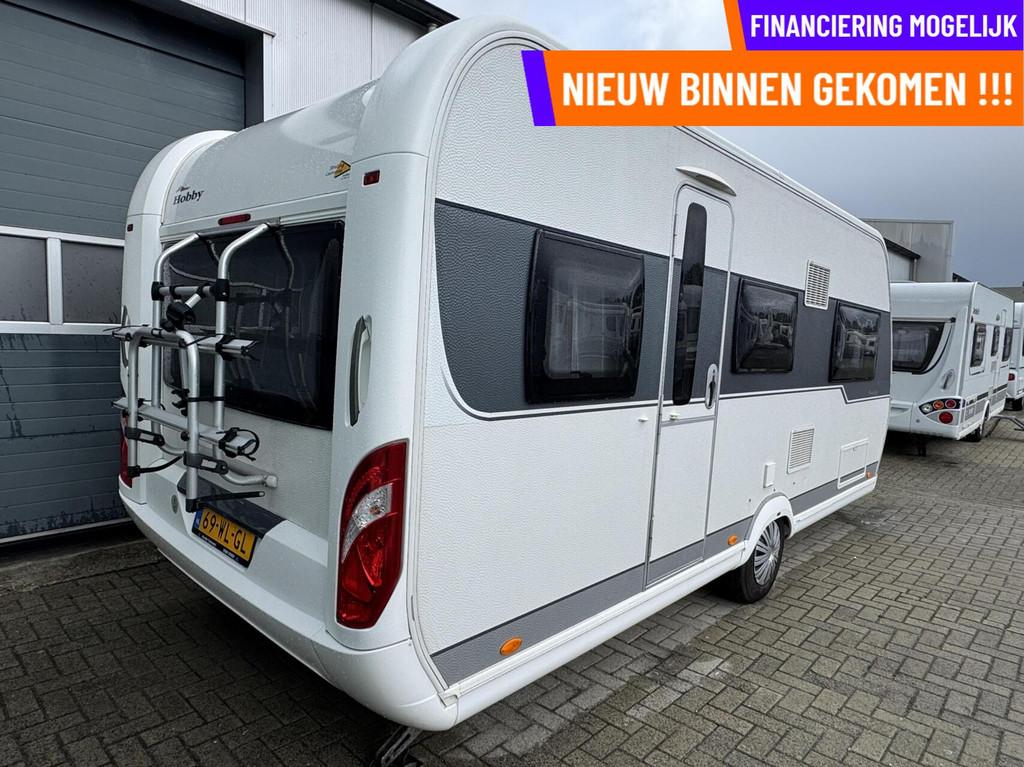 Hobby 495 UL PRESTIGE, ENKELE BEDDEN, RONDZIT,VOORTENT,MOVER, Caravans en Kamperen, Mover, Rondzit, Hobby, 7 tot 8 meter