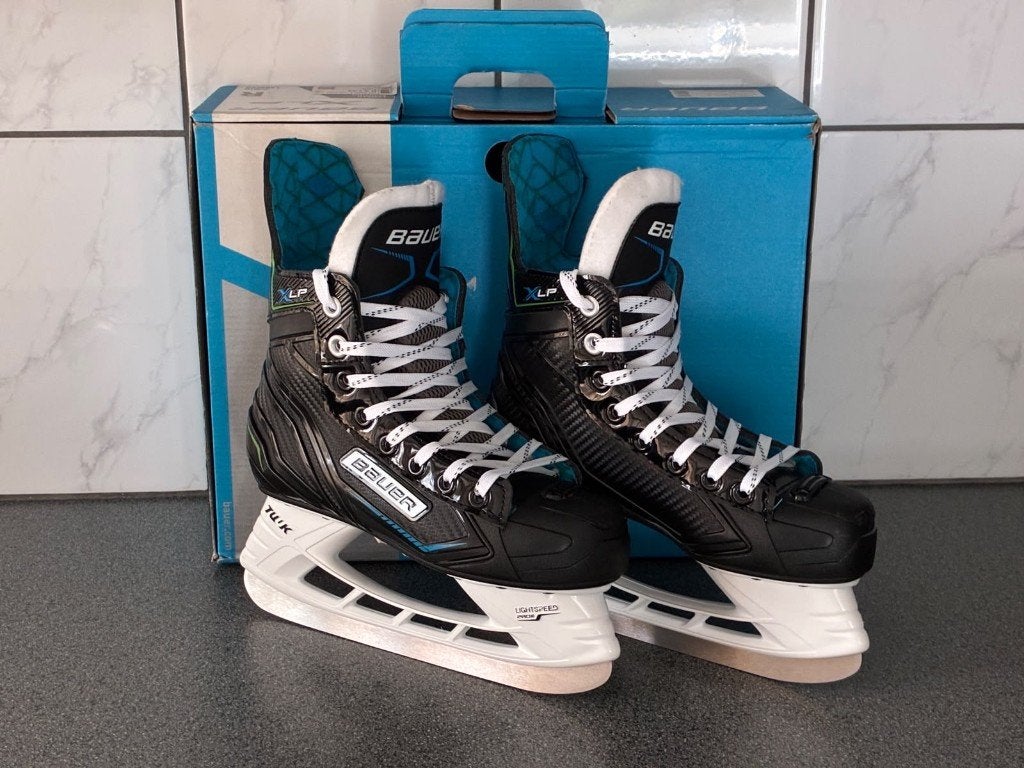 BAUER XLP Hockey Schaatsen Maat 2 (EU 35) NIEUW, Bauer, Verzenden, Nieuw, IJshockeyschaatsen