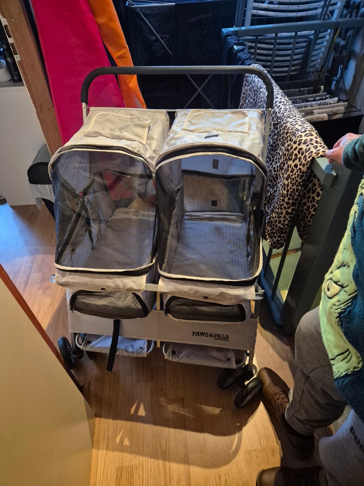 Honden buggy voor 2 hondjes, Ophalen of Verzenden, Zo goed als nieuw