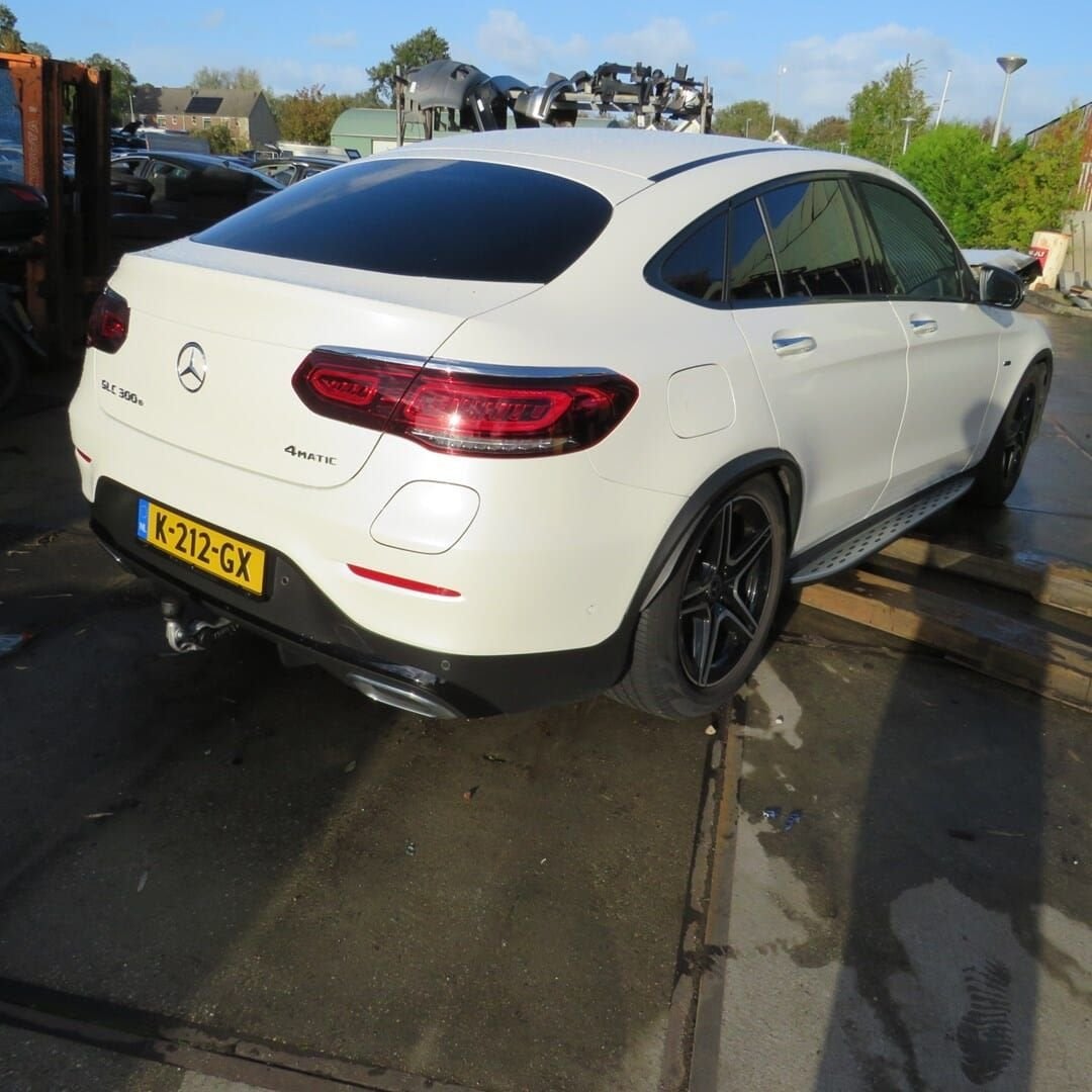 Mercedes GLC Coupe (C253) SUV 2020 sloopvoertuig, Gebruikt, -, Ophalen of Verzenden, -