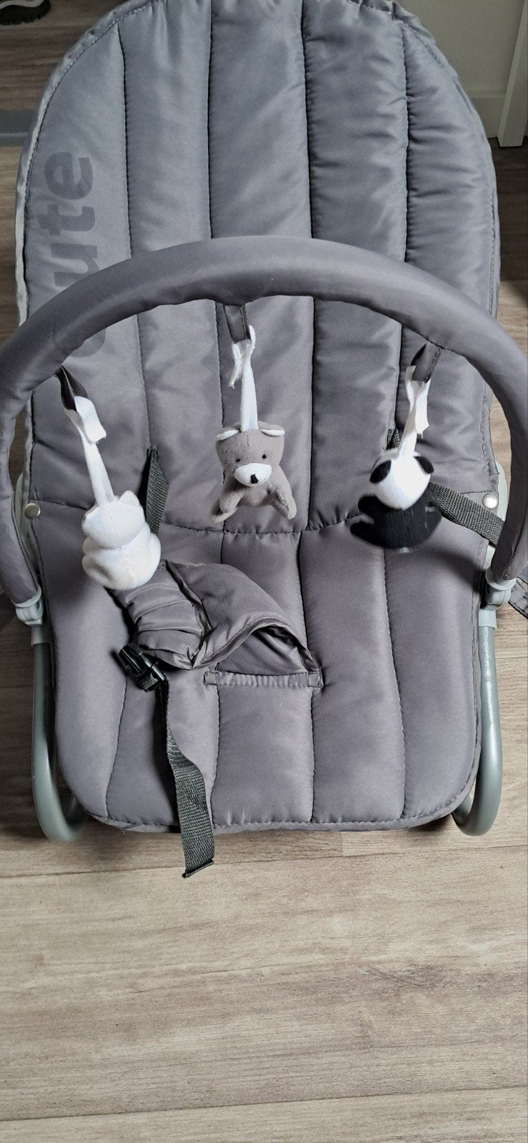 Qute Wipstoel Grijs - Zo goed als nieuw, Kinderen en Baby's, Wipstoeltjes, Ophalen, Zo goed als nieuw, Verstelbaar