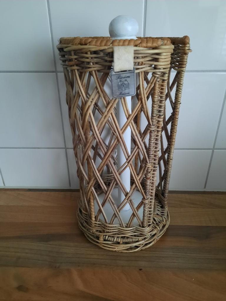 Riviera maison rattan keukenrolhouder, Ophalen, Zo goed als nieuw
