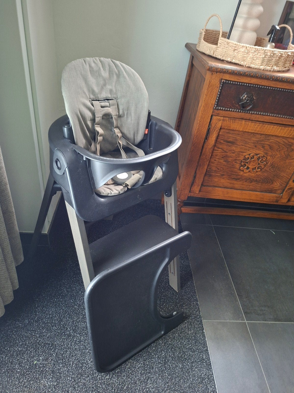 STOKKE STEPS KINDERSTOEL zwart/ donkergrijs compleet, Ophalen of Verzenden