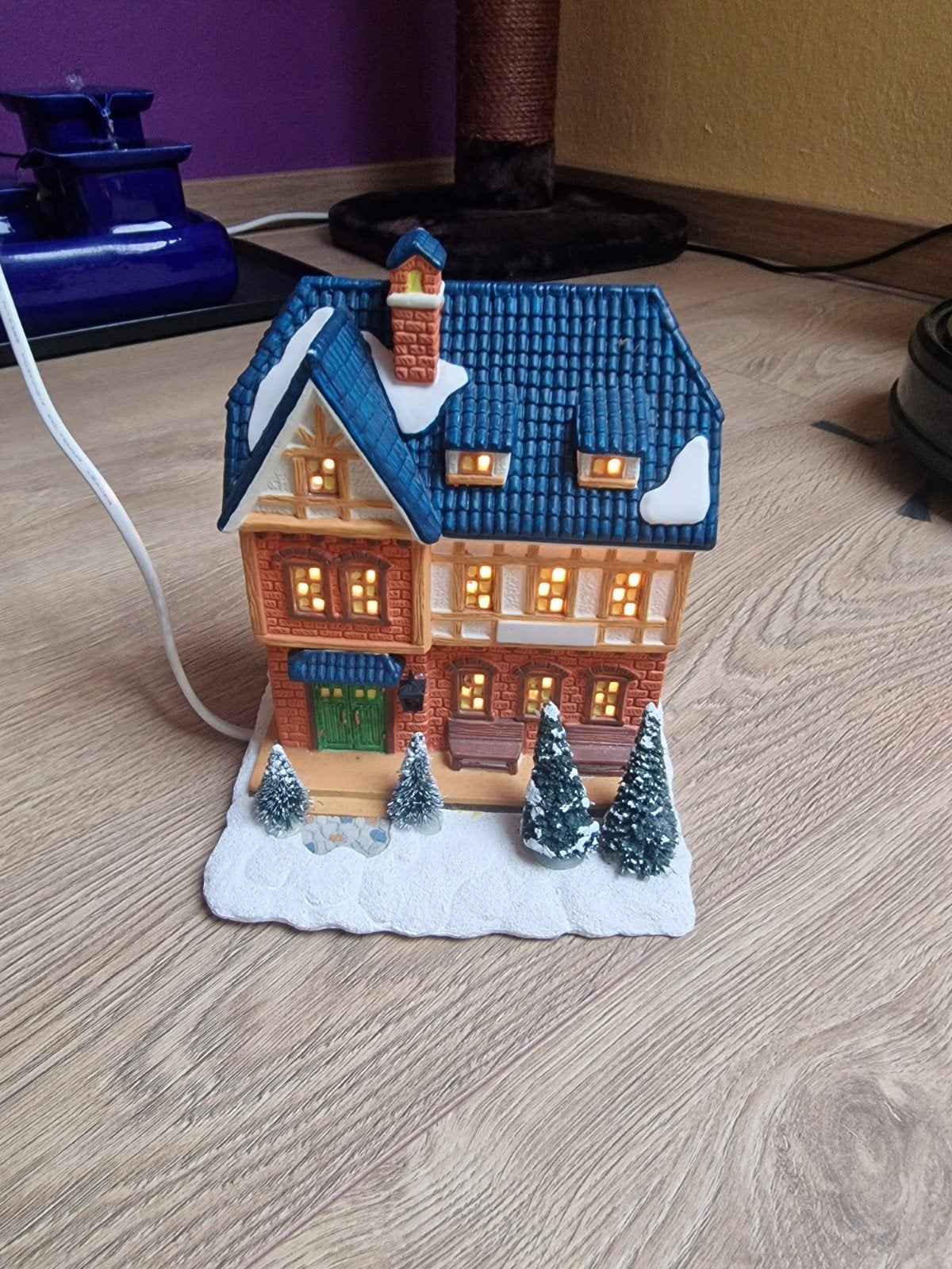 dickensville huis met groen dak met verlichting, Ophalen of Verzenden, Zo goed als nieuw