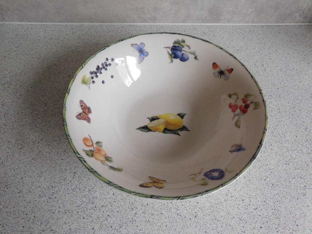 Schaal 23 cm. Fruit & Flowers Janneke Brinkman JBS, Huis en Inrichting, Keuken | Servies, Ophalen of Verzenden, Overige stijlen