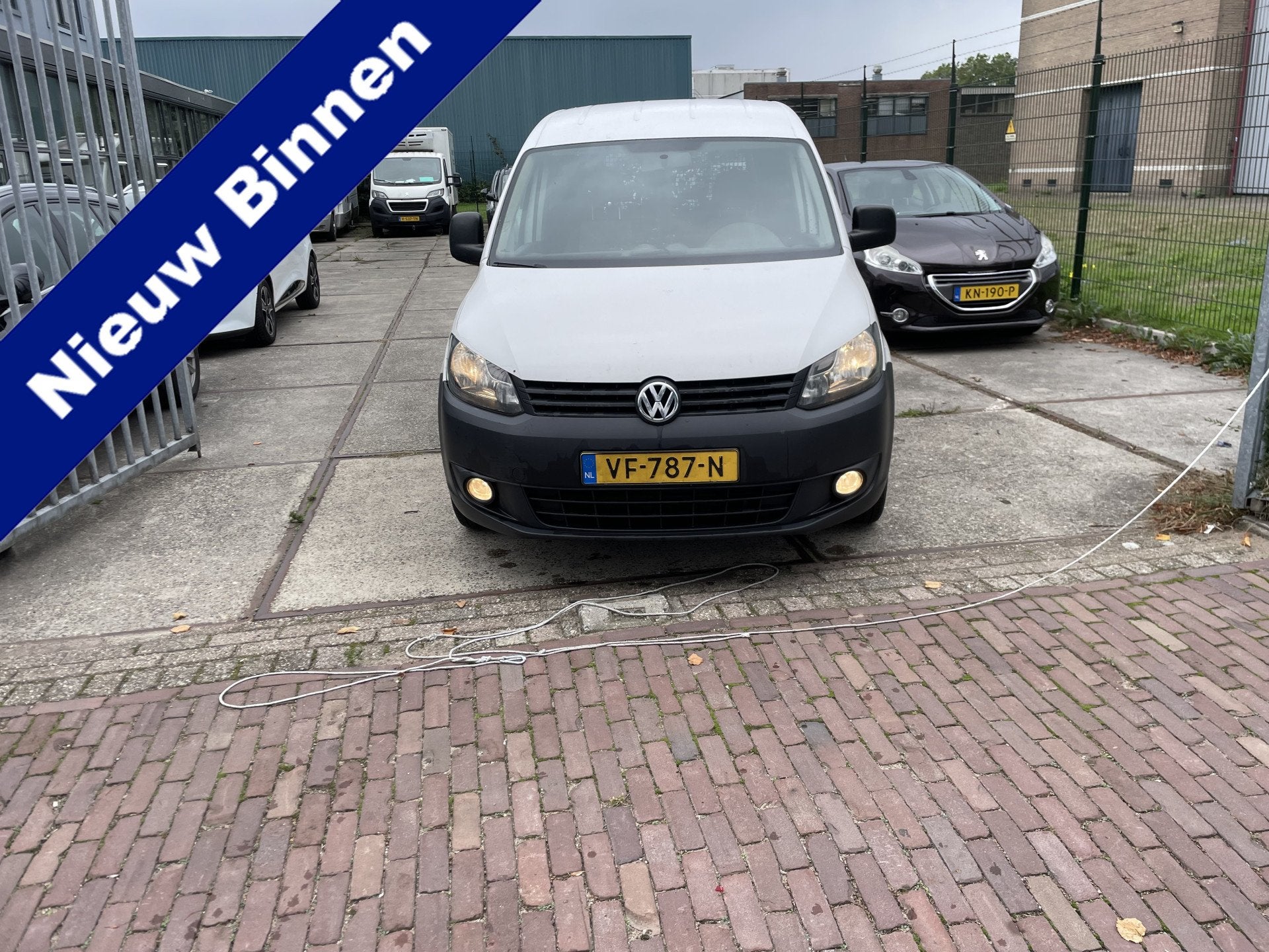 Volkswagen Caddy 1.6 TDI Economy Baseline 1e eig airco zuifd, Voorwielaandrijving, Euro 5, Gebruikt, Zwart