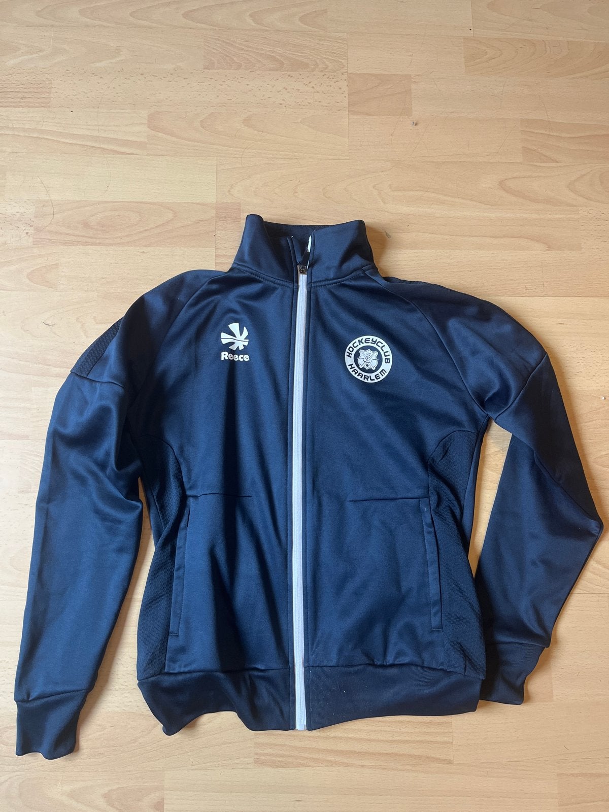 Hockeyclub Haarlem Vest Maat S - Nooit Gedragen, Sport en Fitness, Ophalen of Verzenden, Nieuw