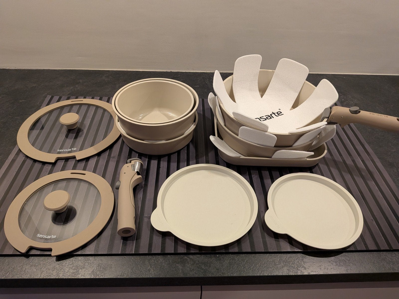 Sensarte Pannenset, PFAS-vrij, Inductie, Gebruikt, Aluminium, Pannenset, Ophalen of Verzenden