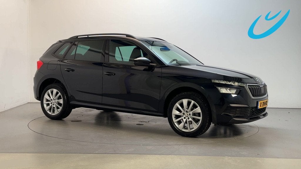Skoda Kamiq 1.0 TSI Sport Business Camera App-Connect DAB+ C, Auto's, Stof, Gebruikt, Met garantie (alle), Origineel Nederlands