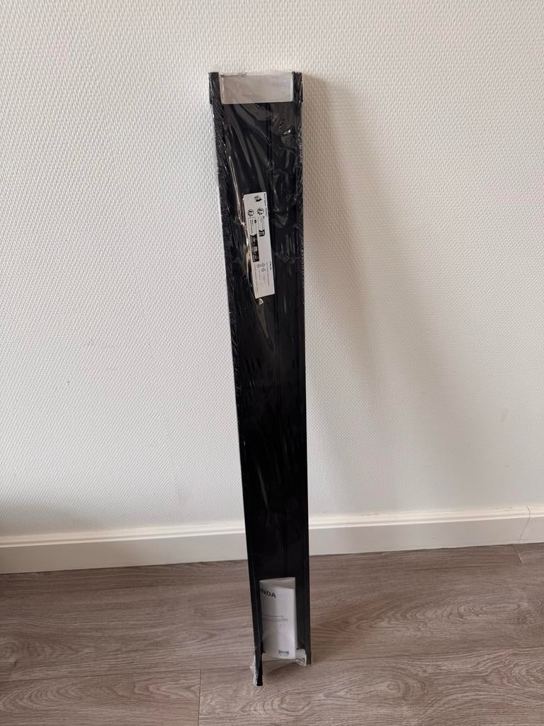 IKEA MOSSLANDA Schilderijenplank Zwart 115 cm, Huis en Inrichting, Ophalen, Nieuw