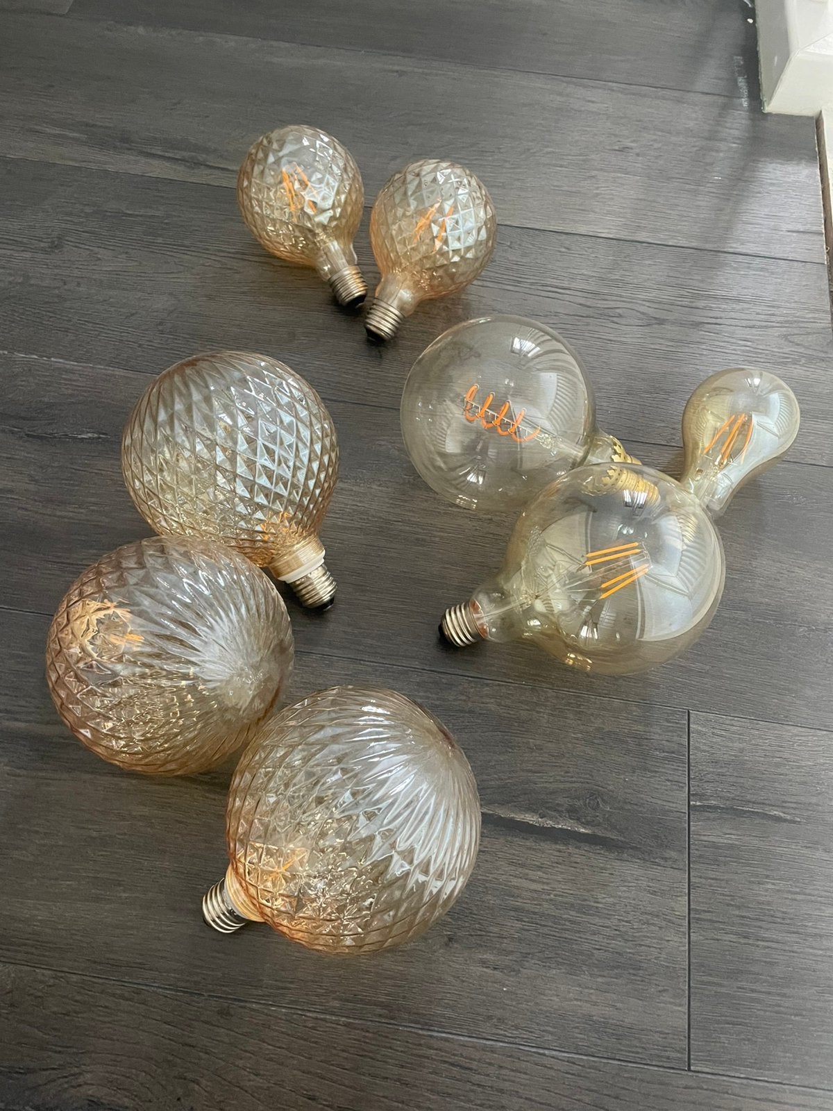 Light bulbs, Led-lamp, Dimbaar, E27 (groot), Zo goed als nieuw