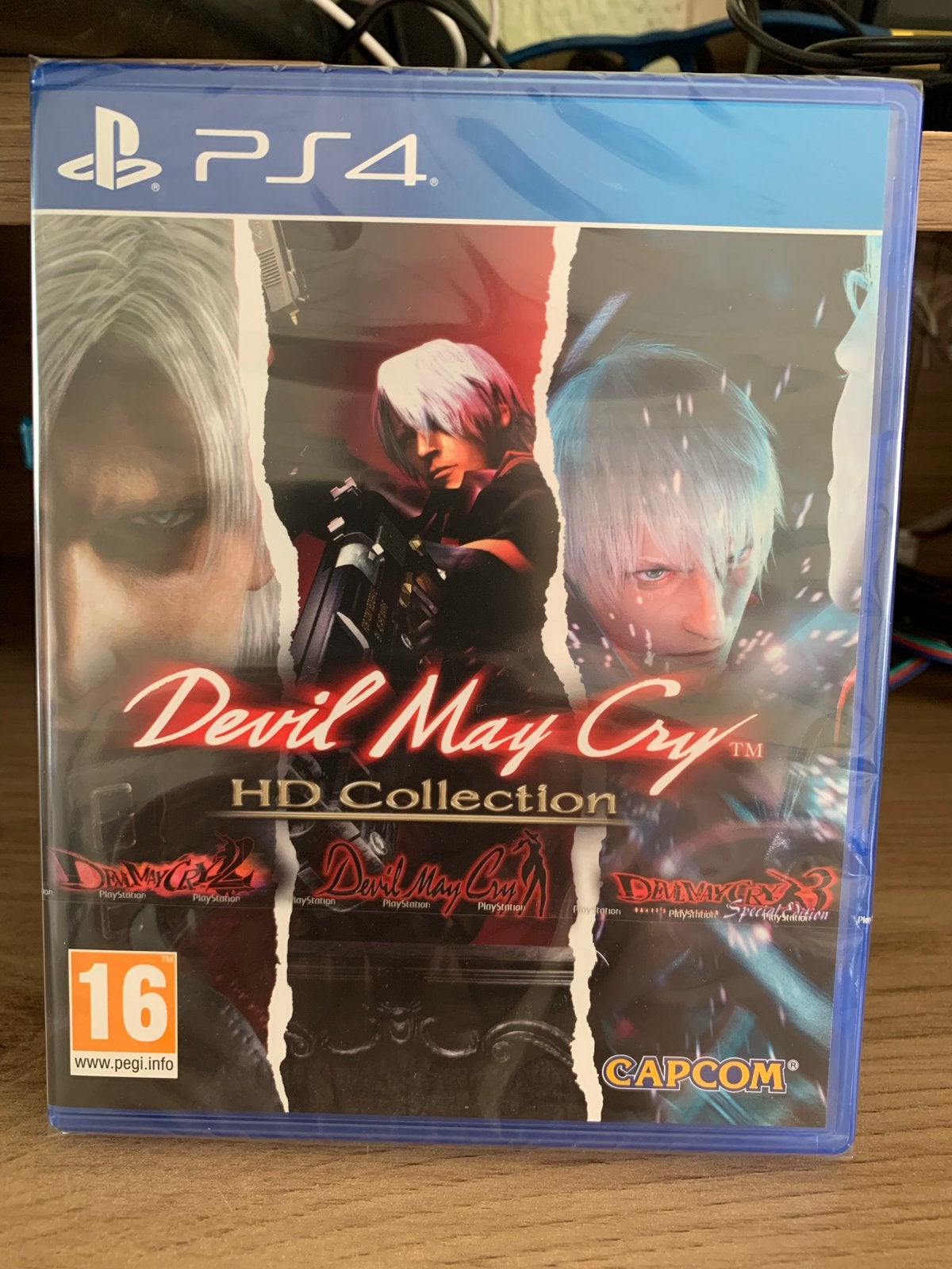 Devil May Cry HD Collection PS4 - Nieuw in seal, Spelcomputers en Games, Avontuur en Actie, 1 speler, Nieuw, Ophalen of Verzenden