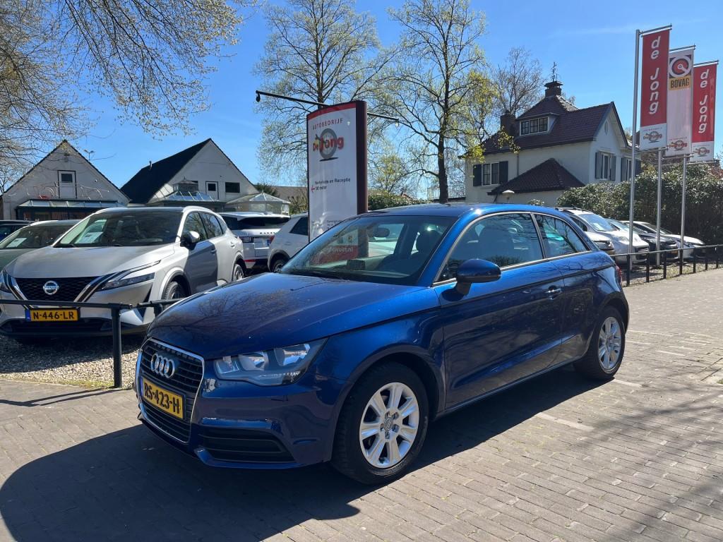 Audi A1 1.2 TFSI ATTRACTION / AIRCO-ECC / STOELVERW. / ELEK., Voorwielaandrijving, Euro 5, 86 pk, 4 cilinders