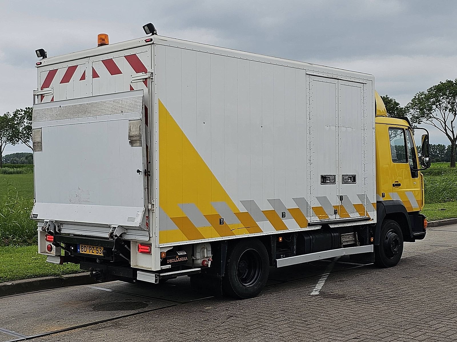M.A.N. 8.150 L2000 manual 3-seats, Euro 2, 150 pk, MAN, Bedrijf
