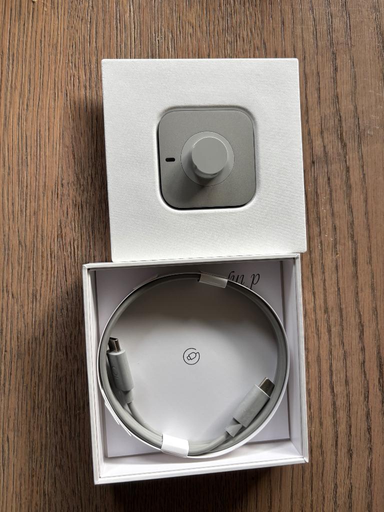 Oura ring charging pad maat 10 (nieuw), Ophalen of Verzenden, Nieuw, Zwart, Android